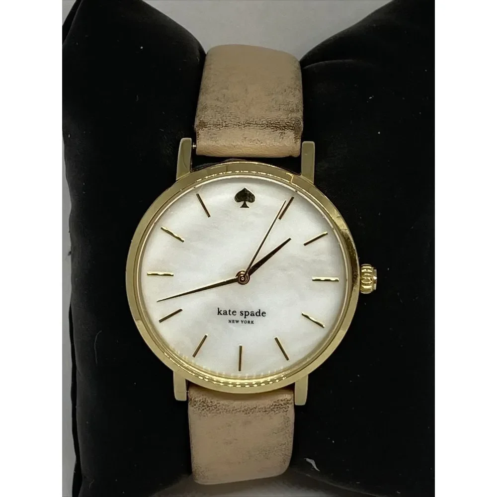 Kate Spade 0005 Women's Sand Leather Analog White Dial Quartz Wrist Watch BP713